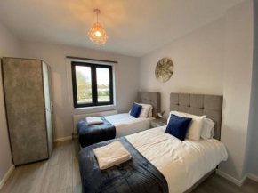 2-Bedroom flats near Heathrow that are Cozy CIean Secure